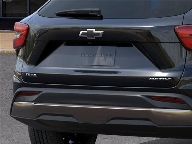 New 2026 Chevrolet Trax ACTIV w/ Sunroof Package FWD image 14
