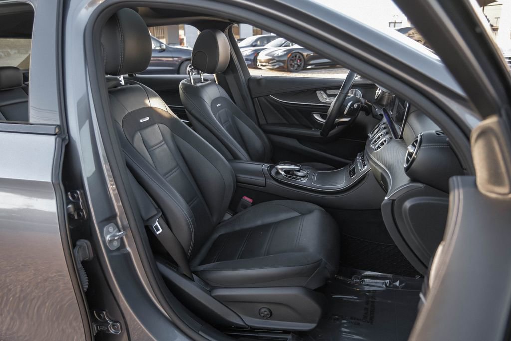 Used 2018 Mercedes-Benz E 43 AMG 4MATIC Sedan image 40