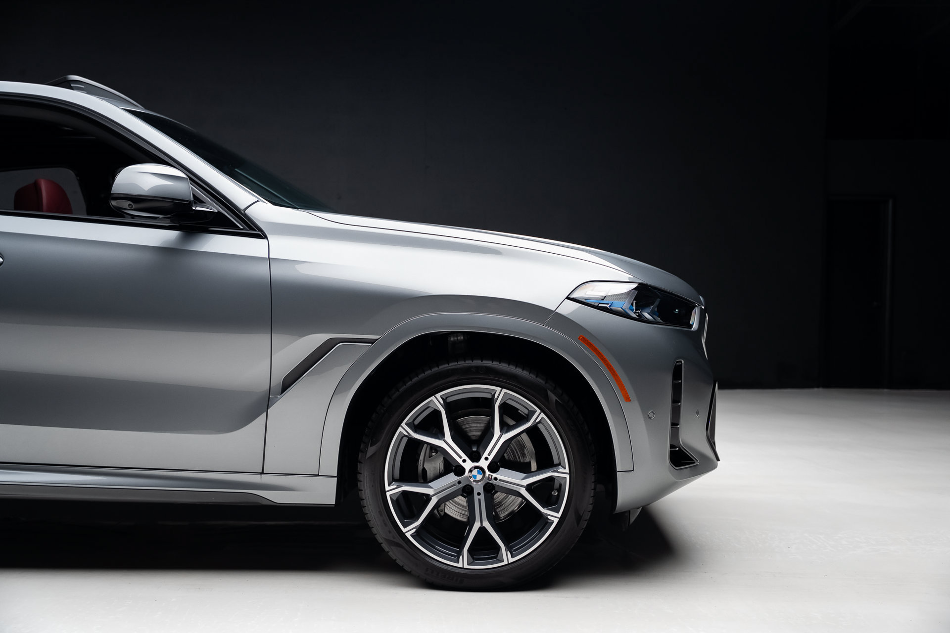 Used 2026 BMW X6 xDrive40i AWD/4WD image 39