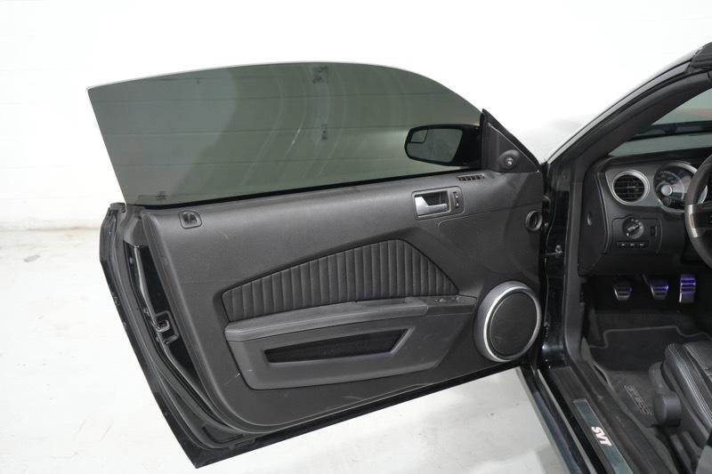 Used 2012 Ford Mustang Shelby GT500 w/ SVT Performance Pkg image 20