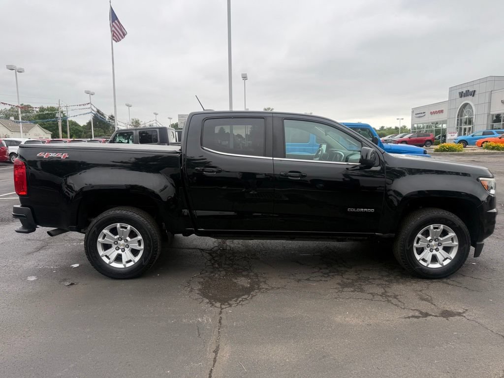 Used 2019 Chevrolet Colorado LT w/ LT Convenience Package AWD/4WD image 2