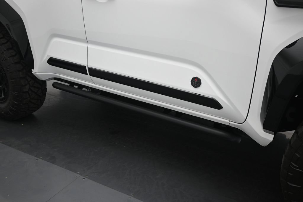 Used 2025 Toyota 4Runner Trailhunter AWD/4WD image 26