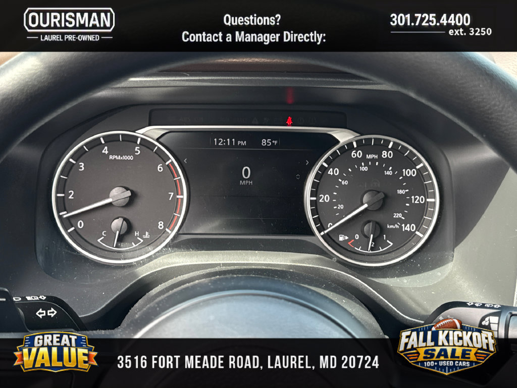 Used 2023 Nissan Rogue S AWD/4WD image 10