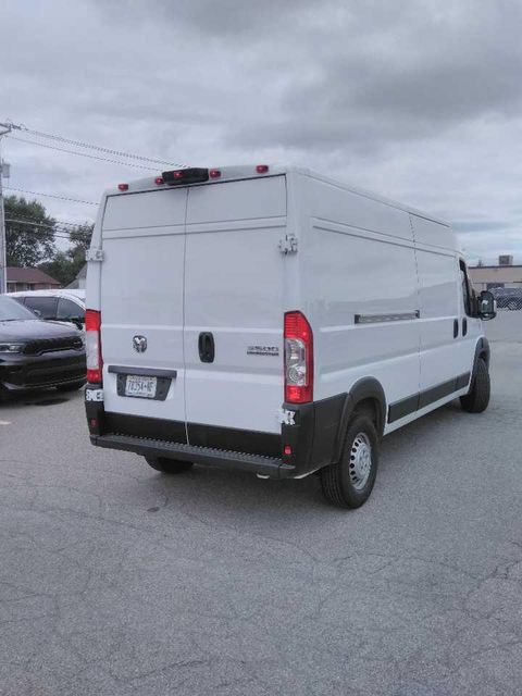 Used 2025 RAM ProMaster 3500 w/ Convenience Group FWD image 3