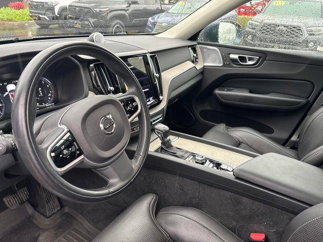 Used 2021 Volvo XC60 T5 Inscription AWD/4WD image 11