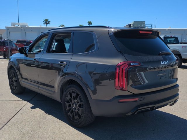 Used 2022 Kia Telluride SX w/ SX Prestige Package image 8