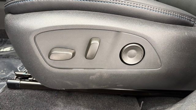 New 2026 Chevrolet Equinox EV LT FWD image 14