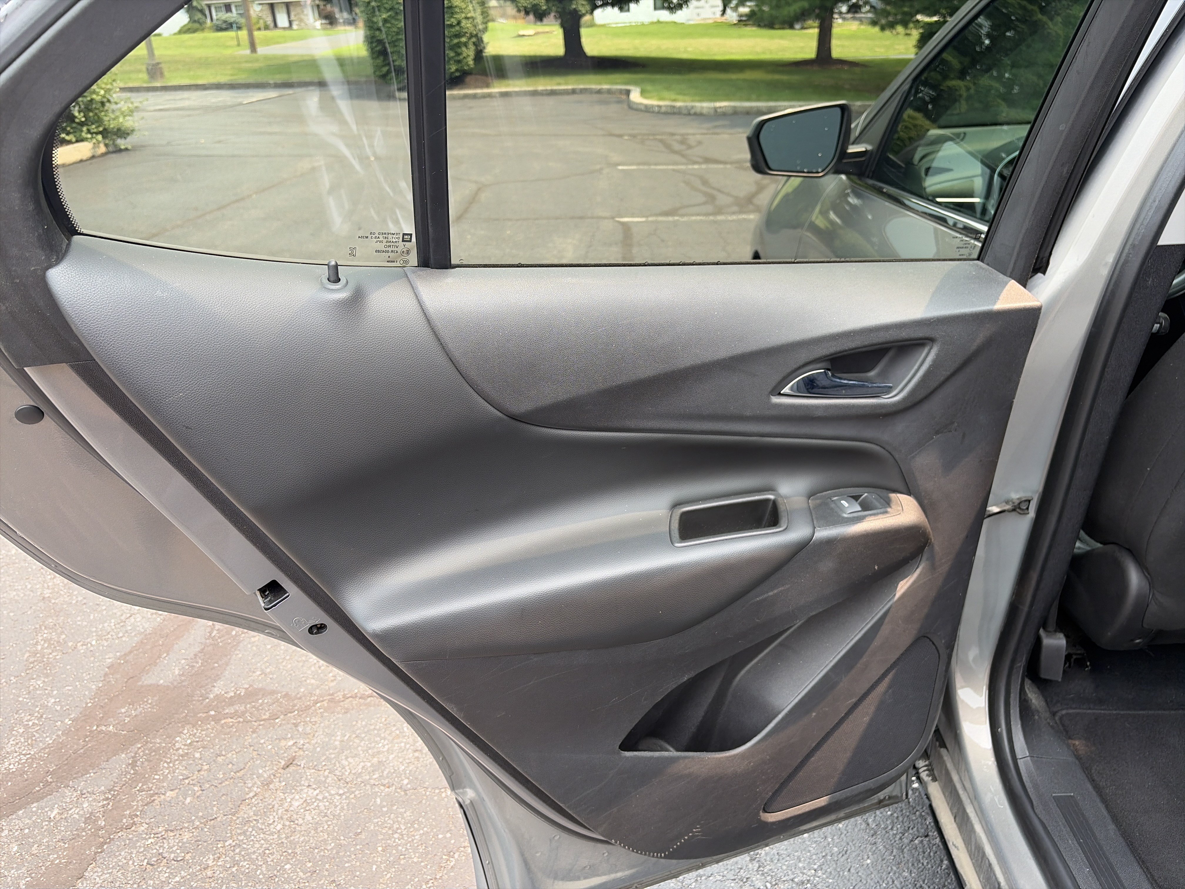 Used 2019 Chevrolet Equinox LT AWD/4WD image 20