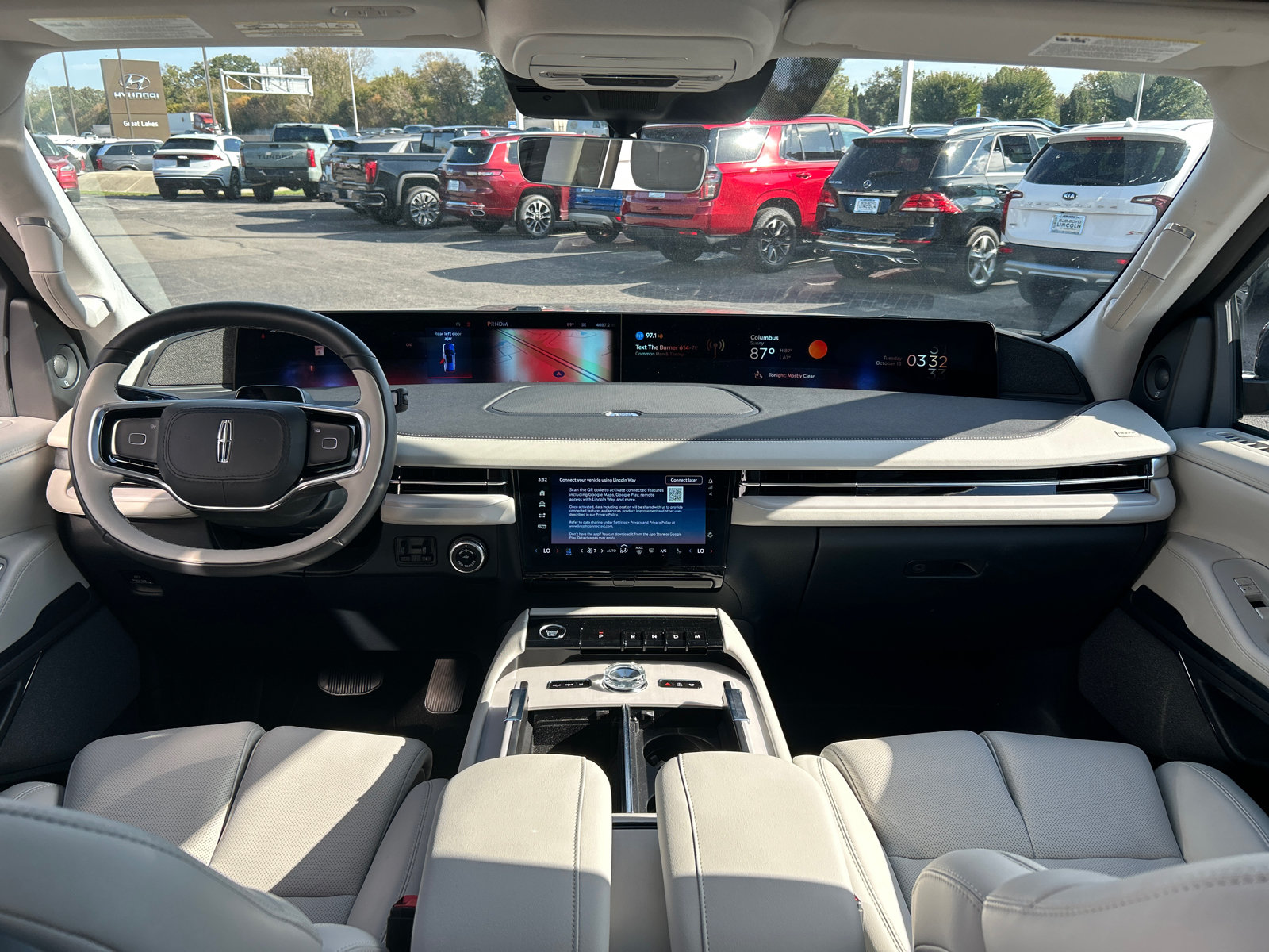 New 2026 Lincoln Navigator Reserve AWD/4WD image 34