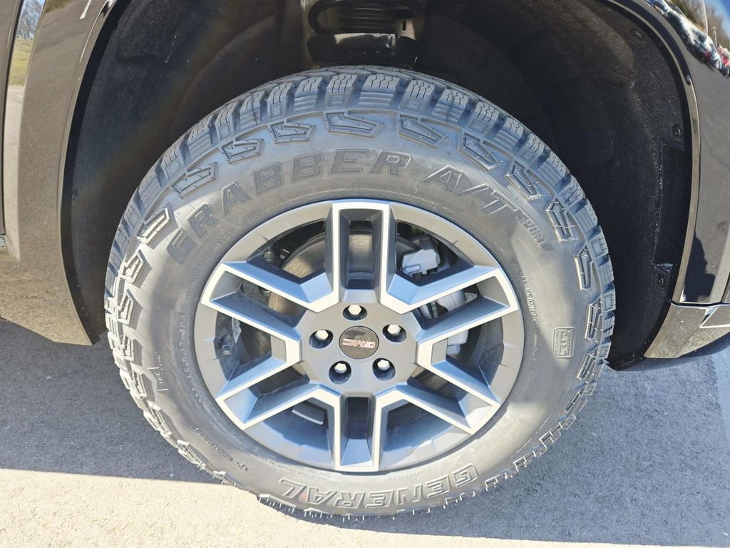 New 2026 GMC Terrain AT4 w/ Convenience Package III image 17