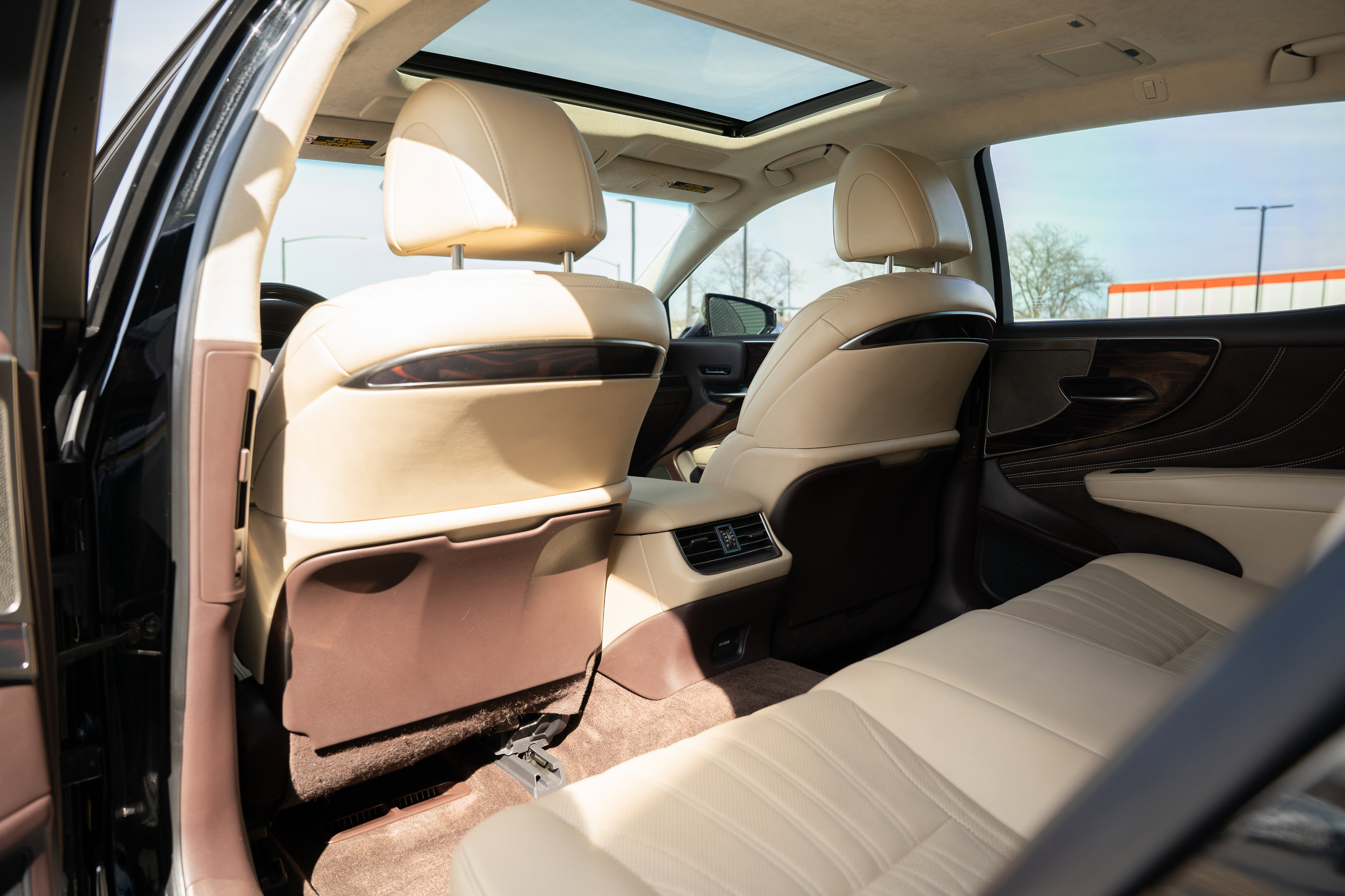 Used 2018 Lexus LS 500 AWD w/ Interior Upgrade Package image 25