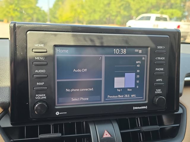 Used 2020 Toyota RAV4 LE w/ All Weather Liner Package AWD/4WD image 18
