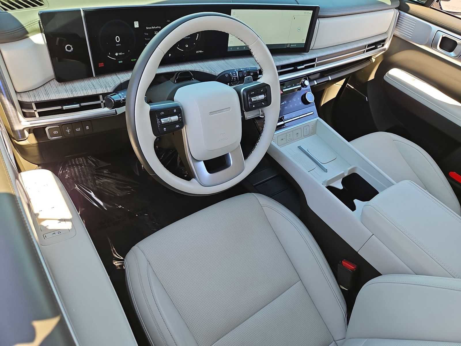 Certified 2025 Hyundai Santa Fe Calligraphy image 10