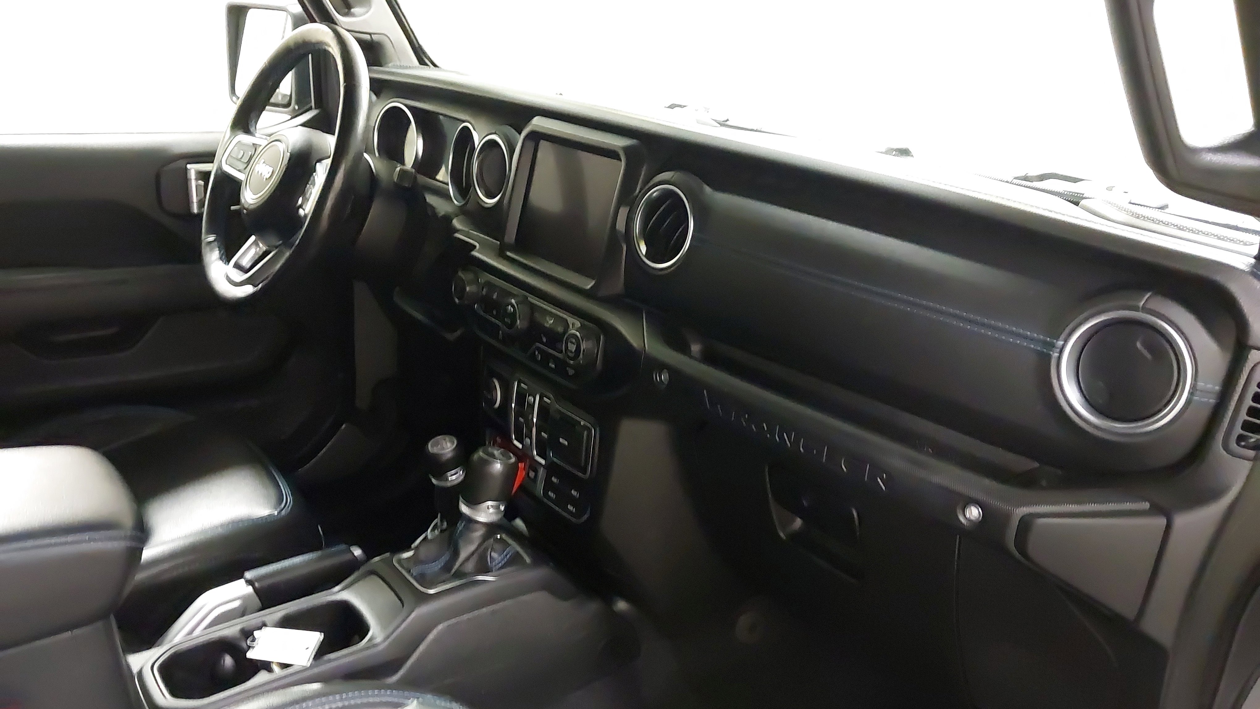 Used 2021 Jeep Wrangler Unlimited Rubicon 4xe w/ Cold Weather Group image 29