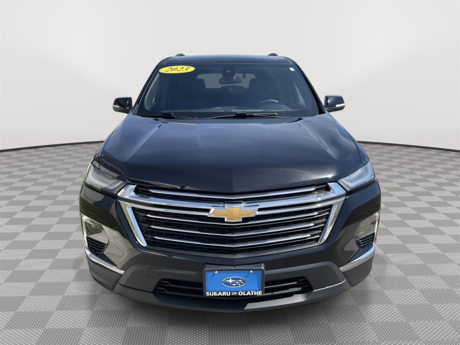 Used 2023 Chevrolet Traverse LT w/ LPO, Floor Liner Package image 2