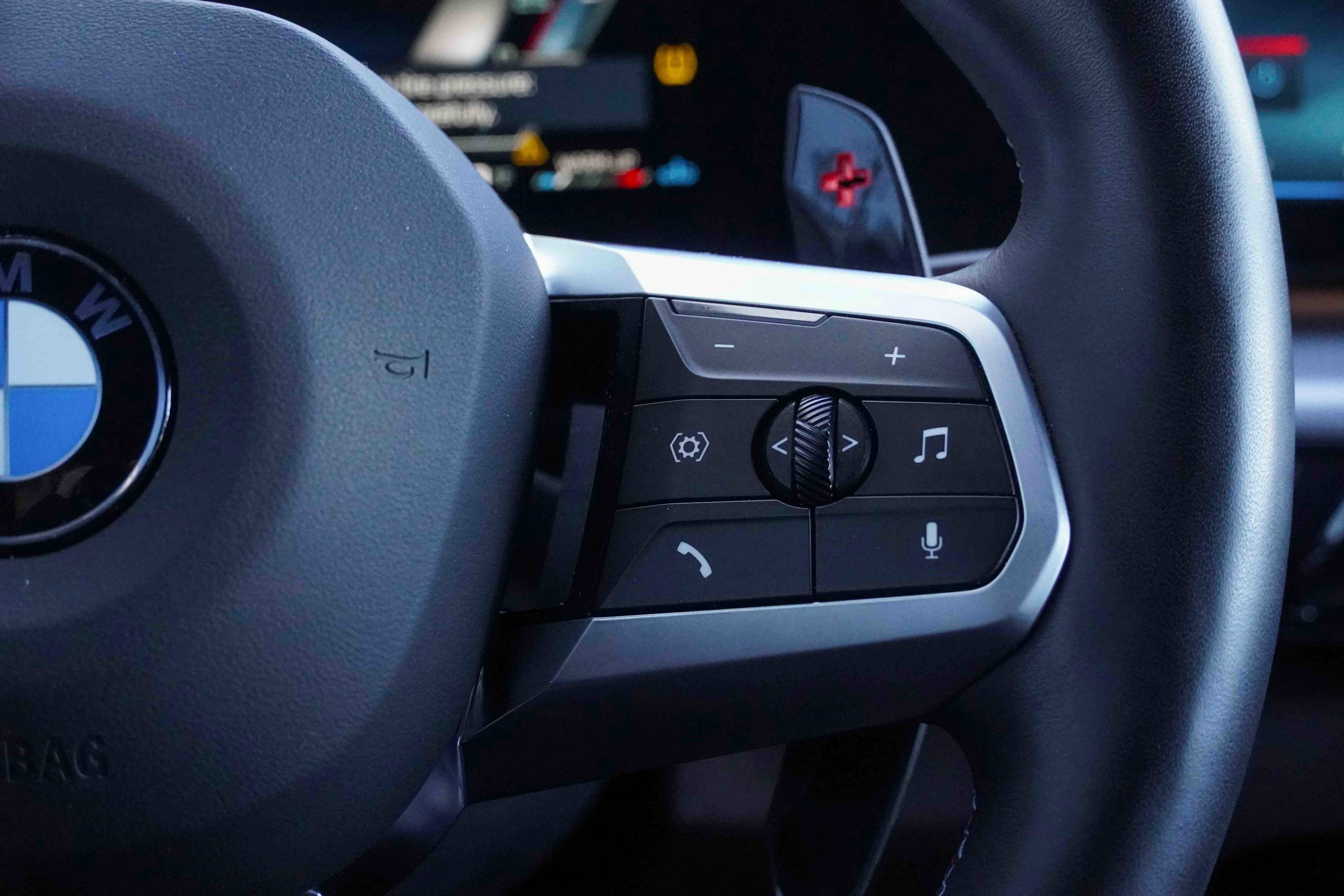 Certified 2025 BMW X2 M35i image 23