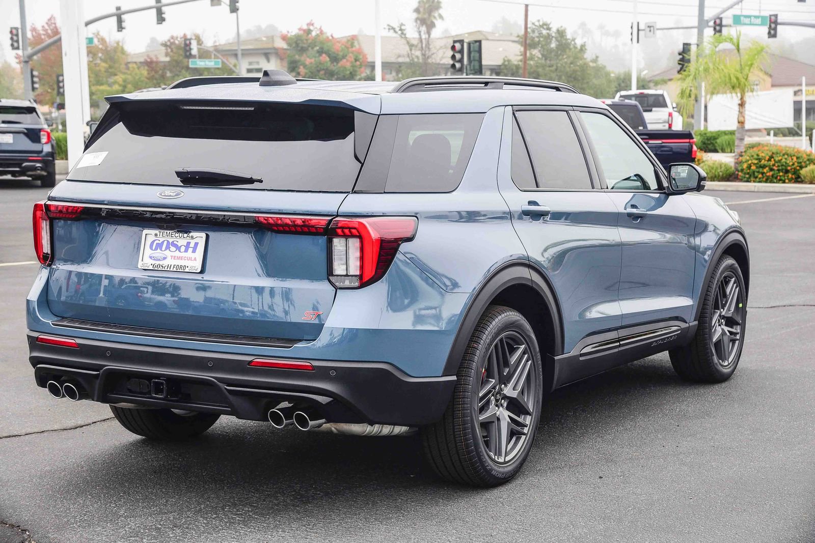New 2026 Ford Explorer ST image 4