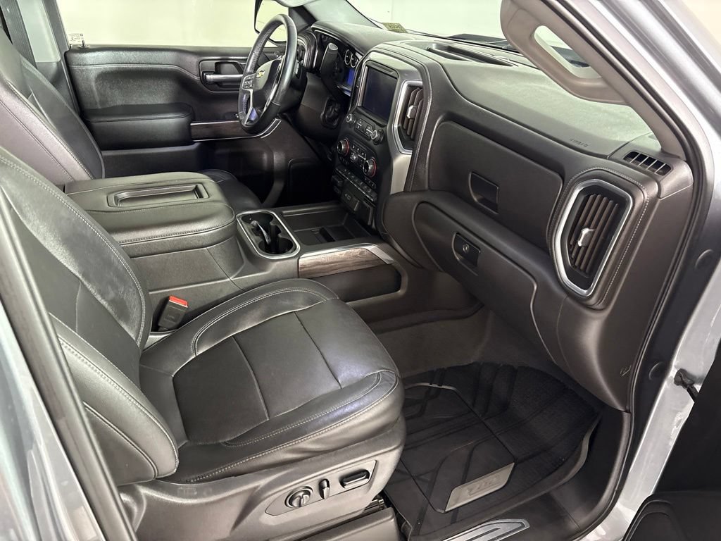 Used 2019 Chevrolet Silverado 1500 LTZ AWD/4WD image 21