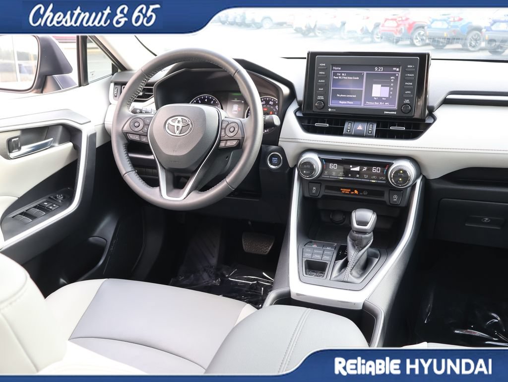 Used 2022 Toyota RAV4 XLE Premium AWD/4WD image 13