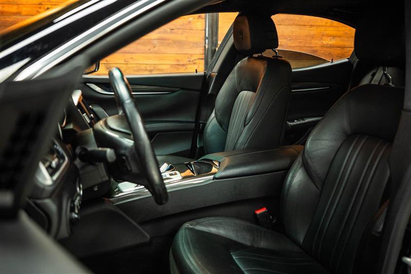 Used 2015 Maserati Ghibli RWD image 9
