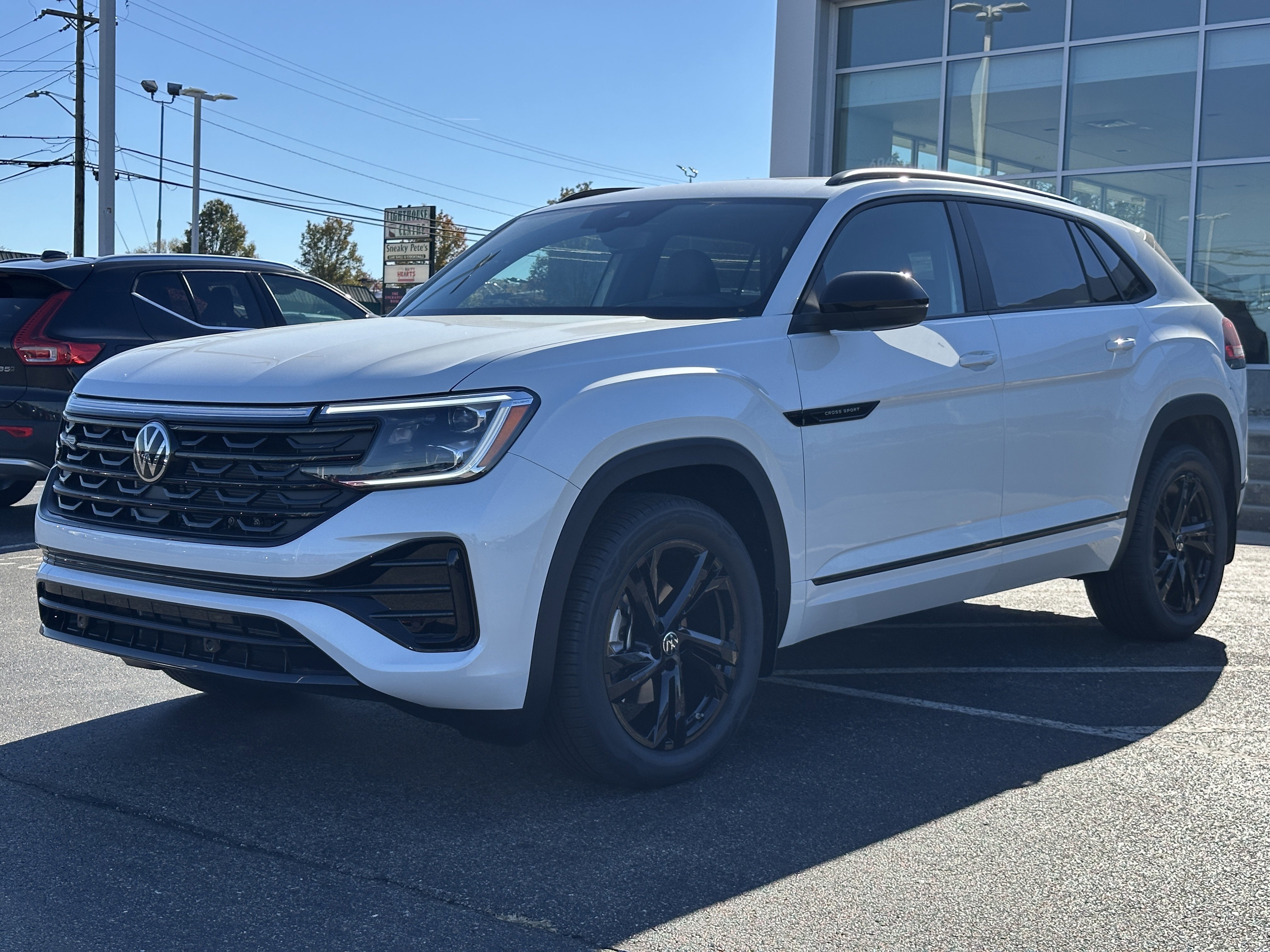 New 2026 Volkswagen Atlas Cross Sport SEL R-Line image 3