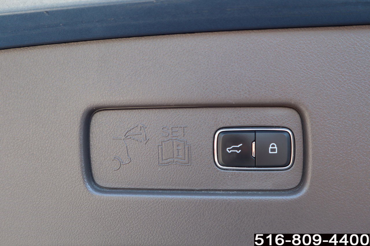 Used 2020 Lincoln Aviator Reserve w/ Equipment Group 202A image 34