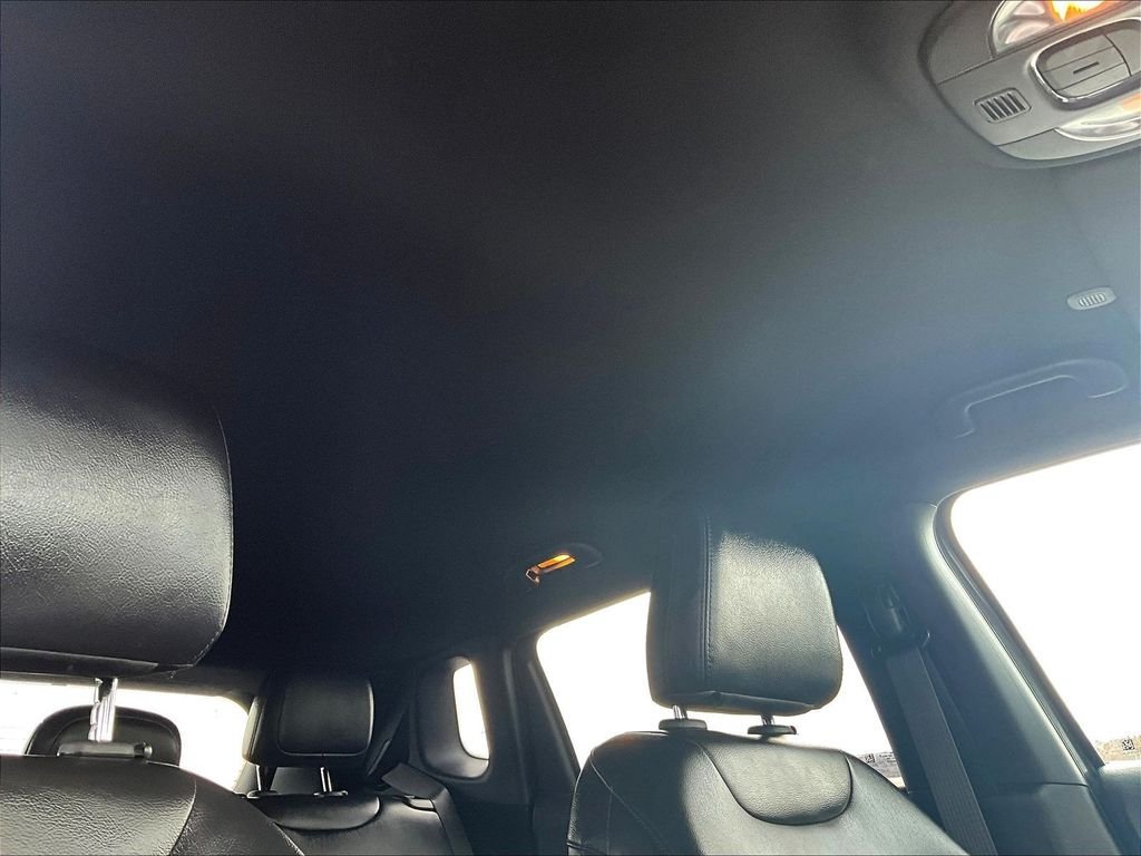 Used 2022 Jeep Compass Latitude AWD/4WD image 22
