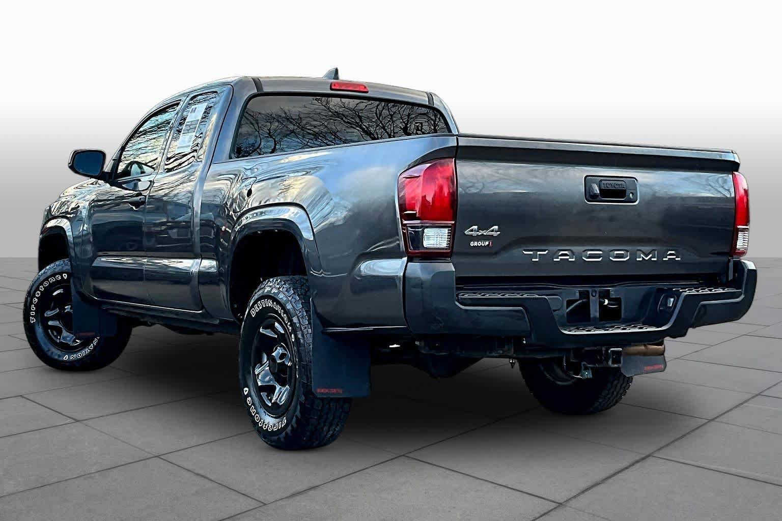 Used 2021 Toyota Tacoma SR image 12
