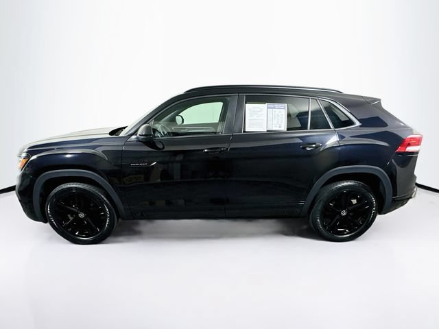 Certified 2023 Volkswagen Atlas Cross Sport SEL R-Line AWD/4WD image 5