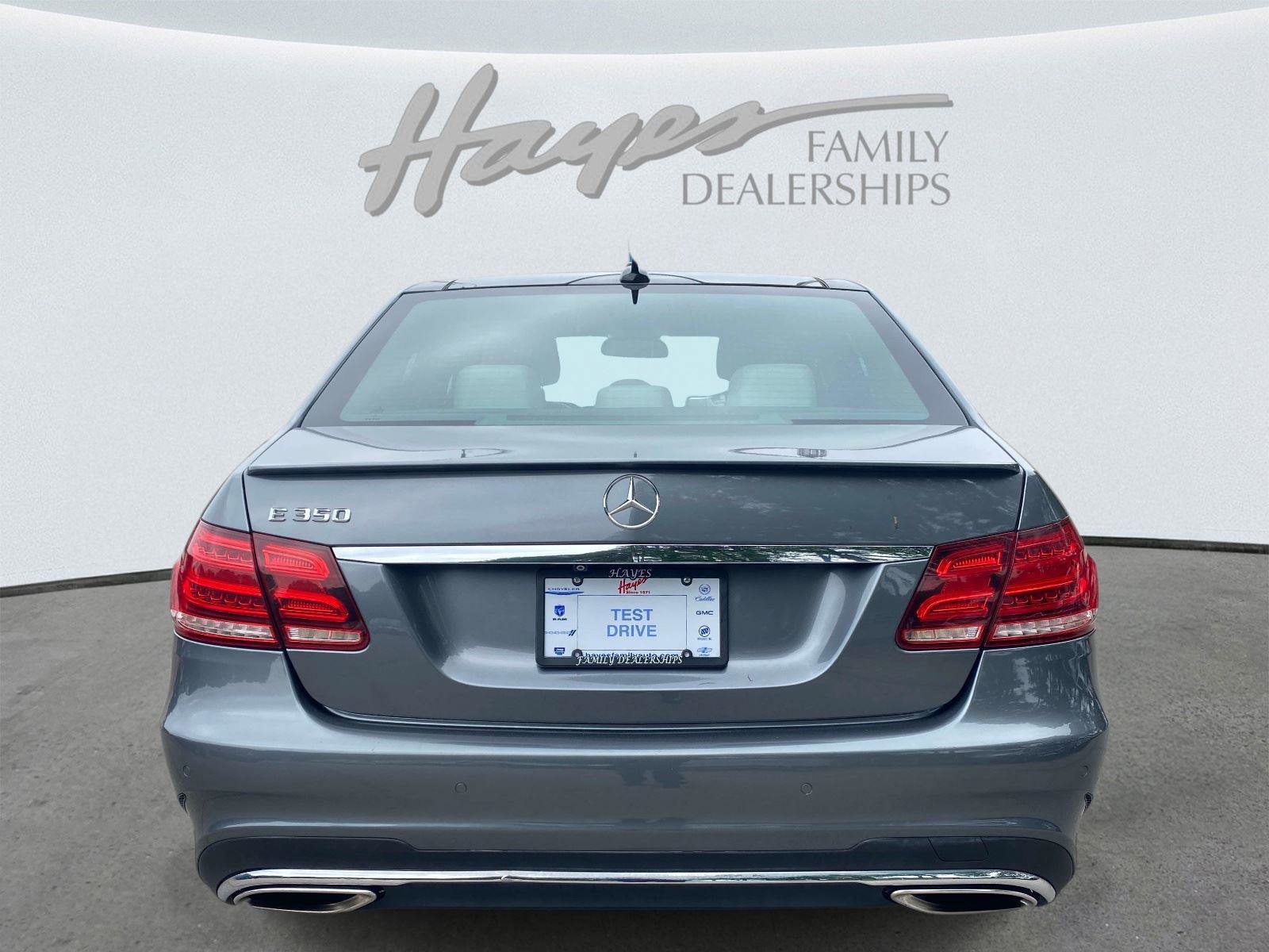 Used 2016 Mercedes-Benz E 350 Sedan image 4