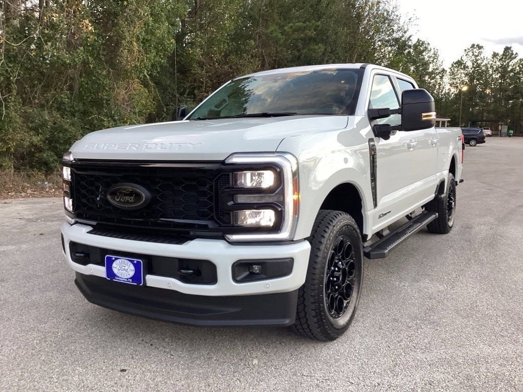 New 2026 Ford F250 Lariat w/ Black Appearance Package image 3