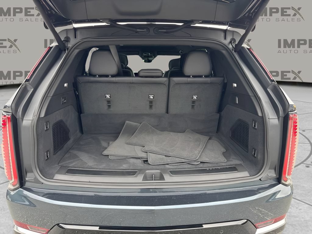 Used 2025 Cadillac Escalade IQ Luxury 1 AWD/4WD image 23