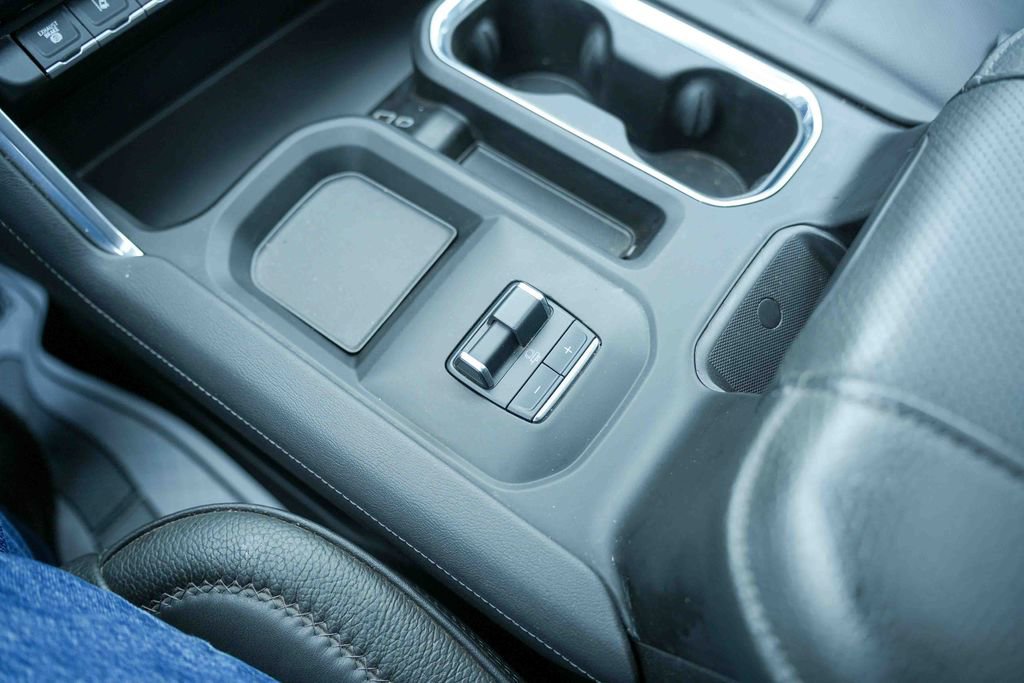 Used 2025 GMC Sierra 2500 Denali w/ Denali Reserve Package image 32