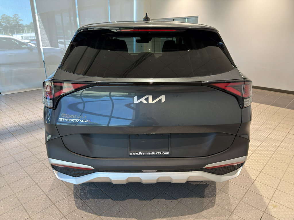 Used 2023 Kia Sportage EX FWD image 4