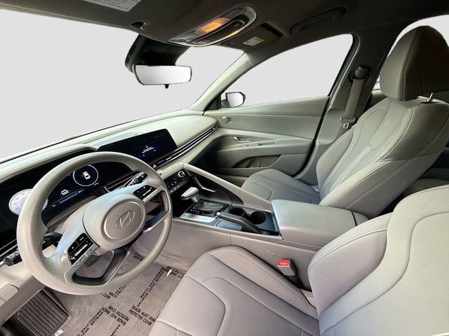 Used 2024 Hyundai Elantra SEL image 21