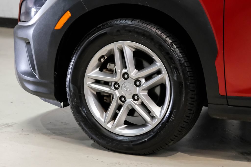 Used 2023 Hyundai Kona SE FWD image 55