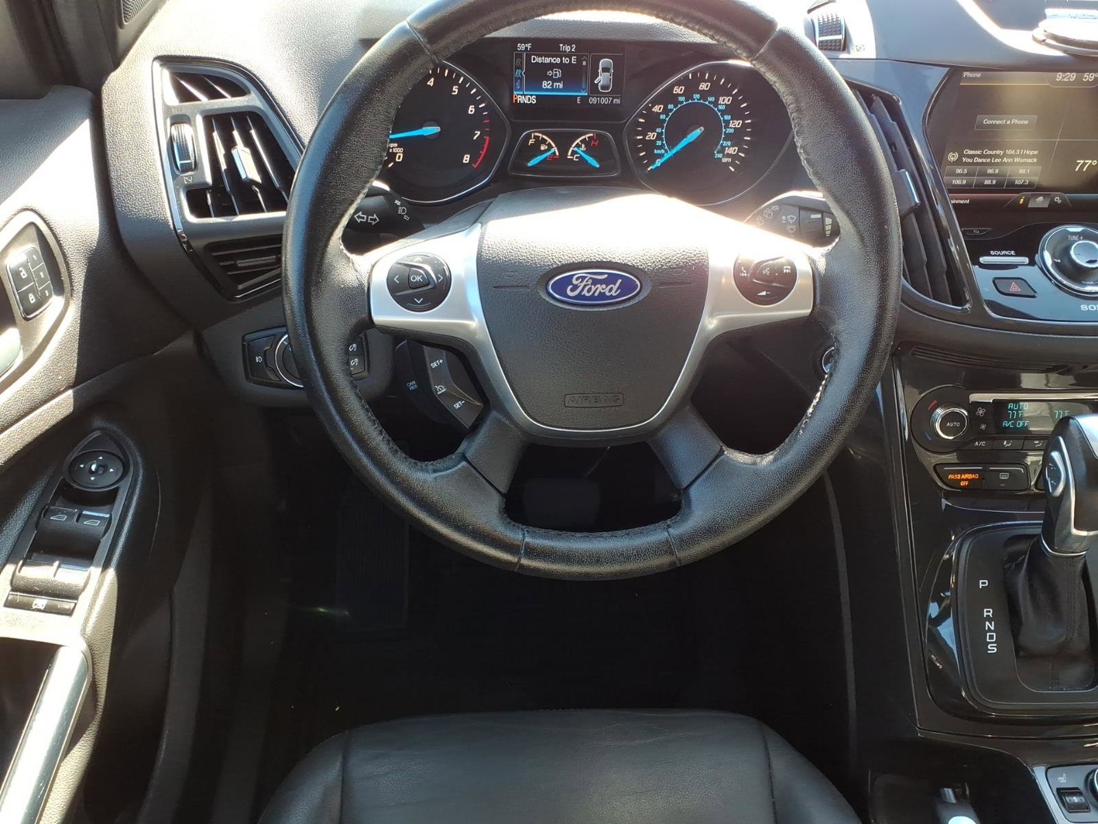 Used 2015 Ford Escape Titanium image 5