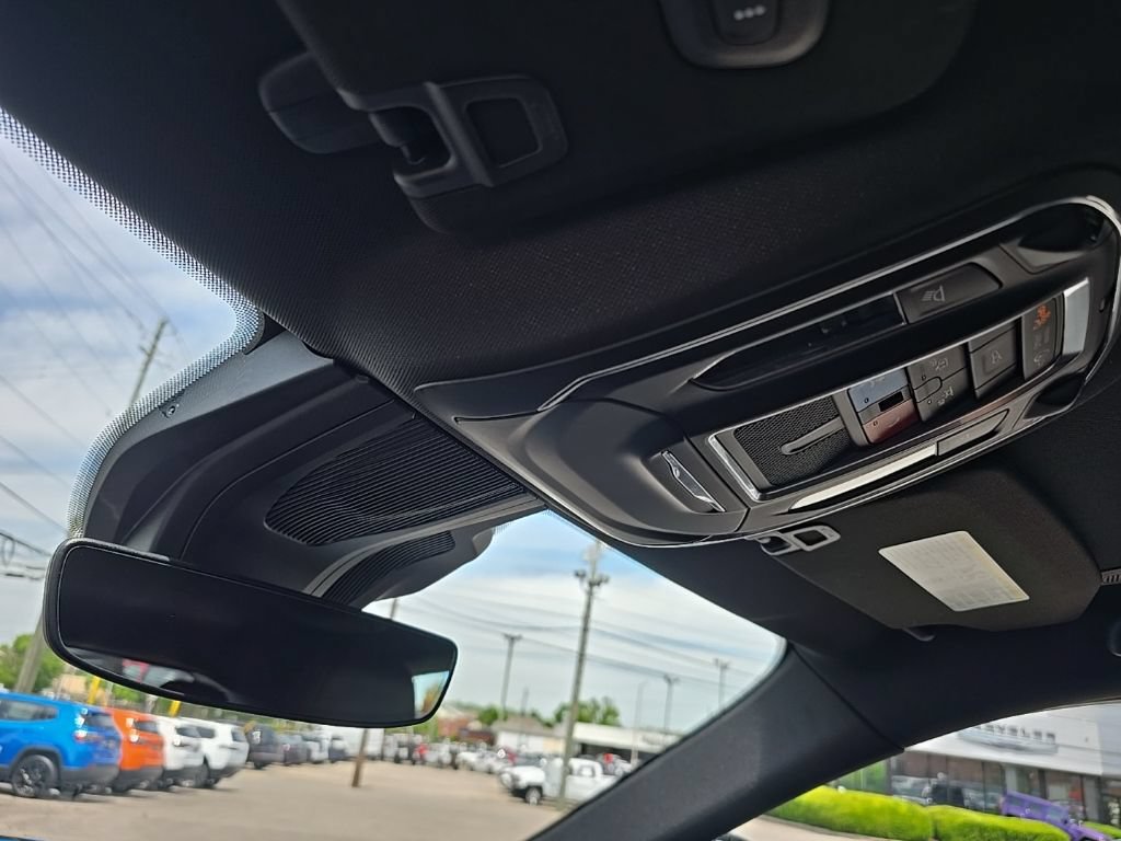 New 2026 Dodge Charger R/T AWD/4WD image 18