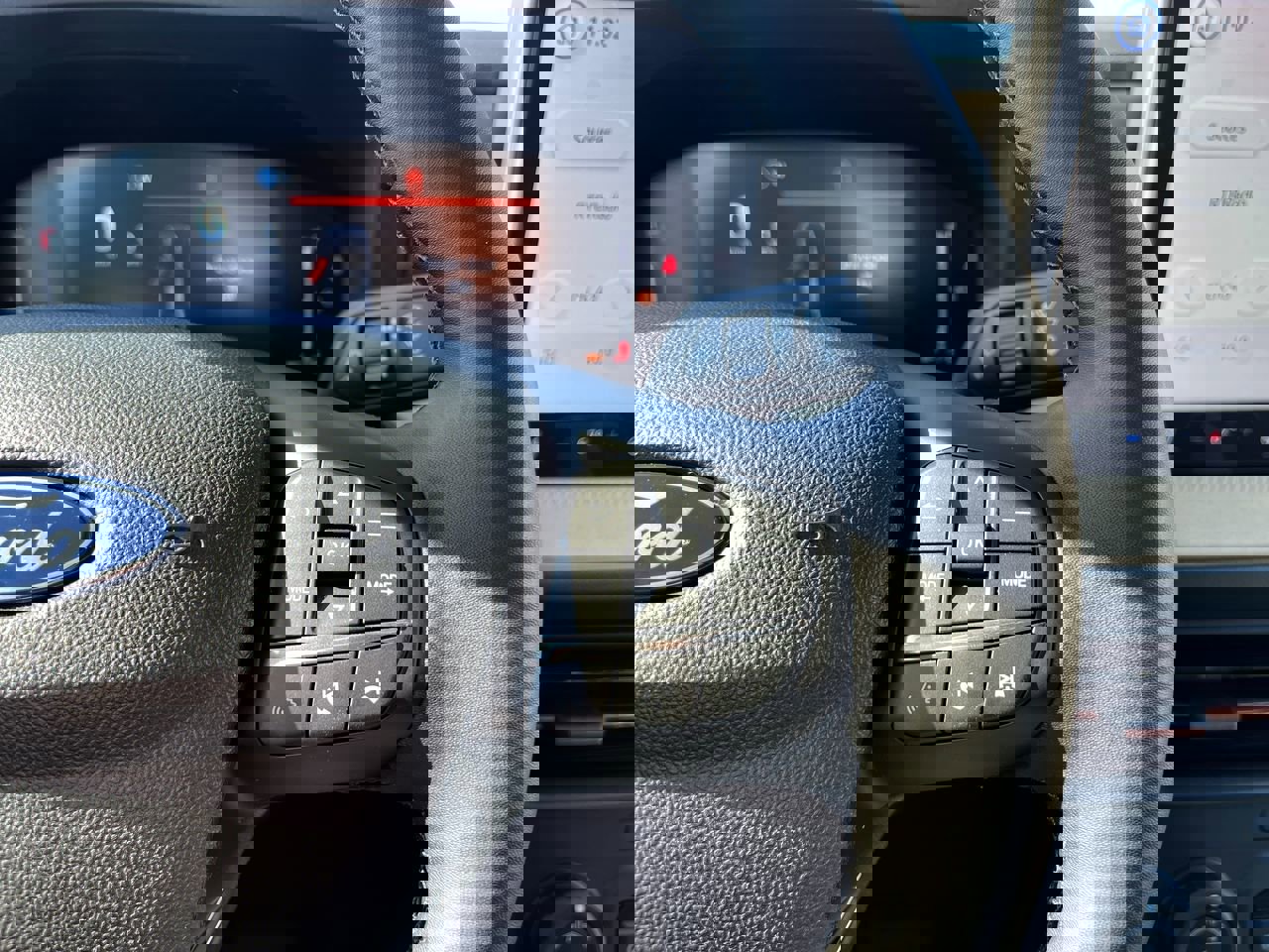 New 2026 Ford Maverick Lariat w/ 4K Tow Package image 35