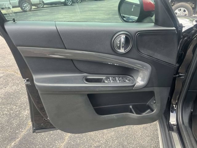 Used 2017 MINI Cooper Countryman S FWD image 16