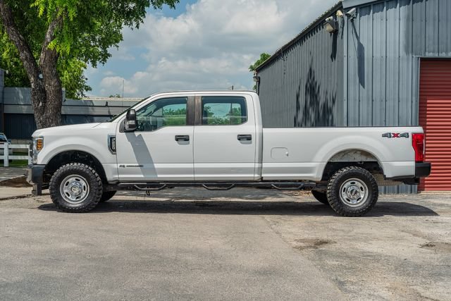 Used 2018 Ford F250 XL w/ Power Equipment Group AWD/4WD image 3