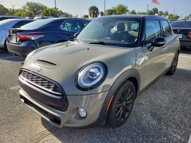 Used 2019 MINI Cooper S w/ Premium Package image 8