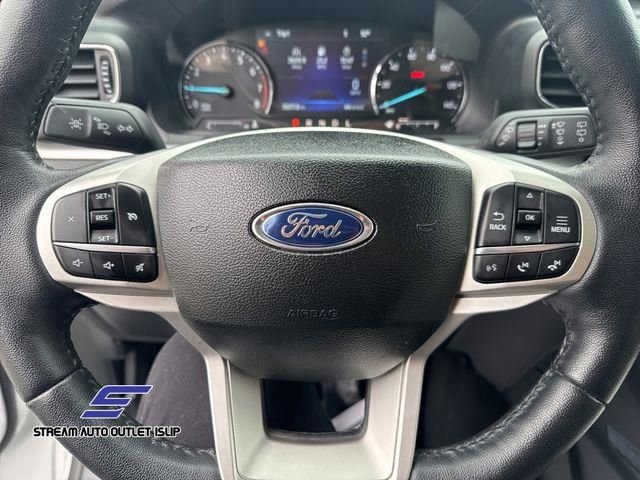 Used 2023 Ford Explorer XLT w/ Equipment Group 202A image 23
