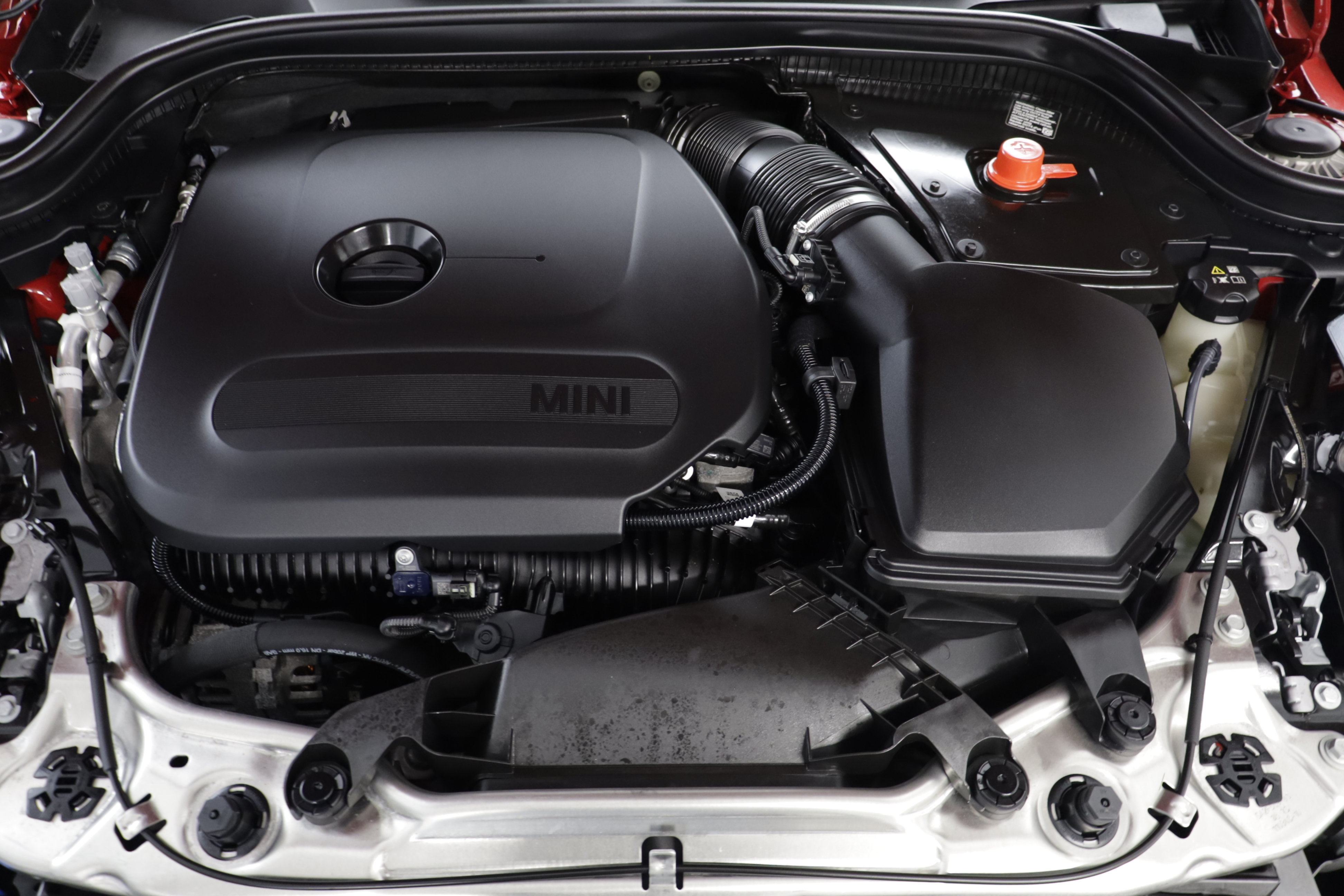 Certified 2026 MINI Cooper 2-Door Hardtop FWD image 20
