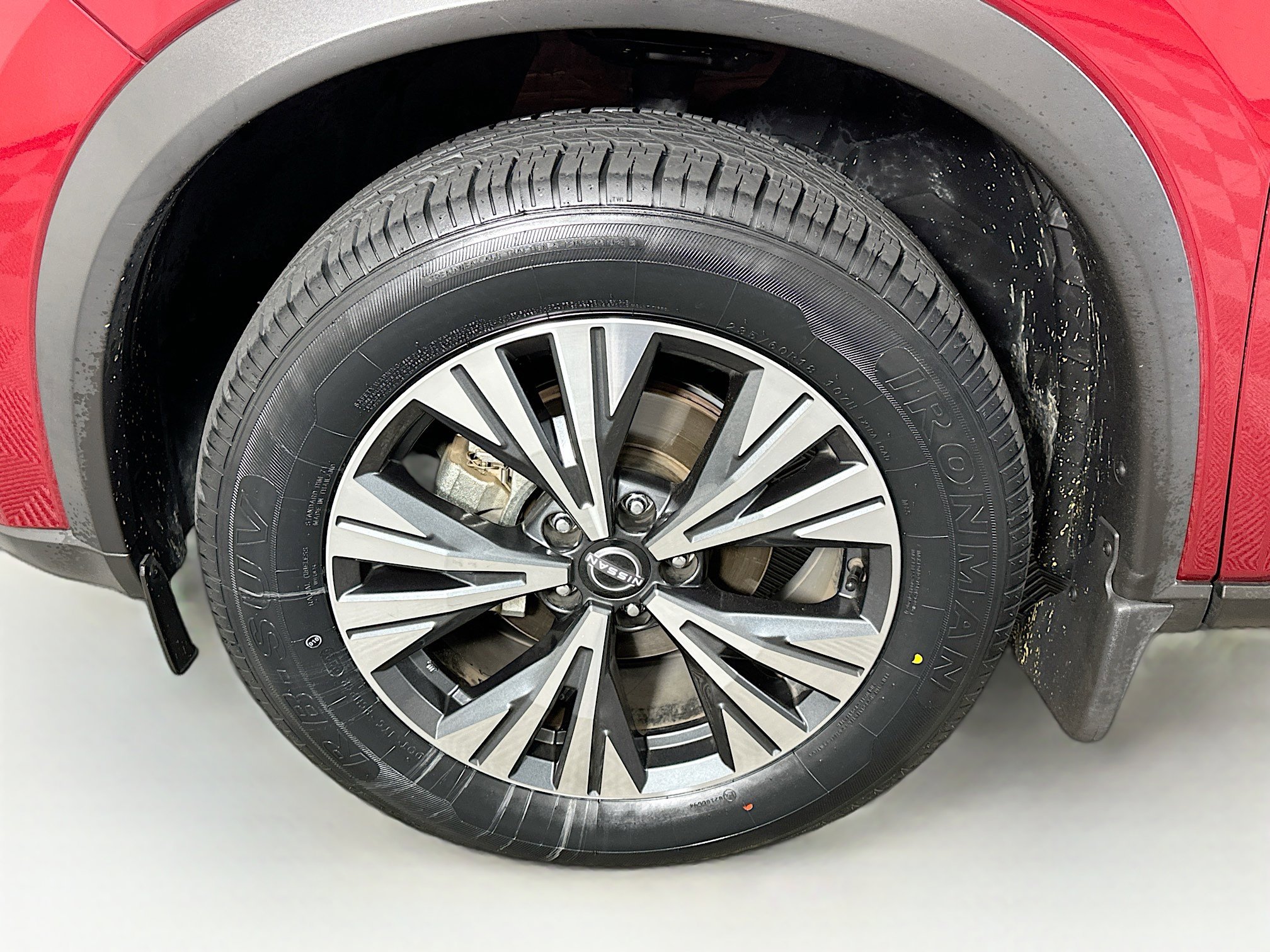 Used 2023 Nissan Rogue SV FWD image 11