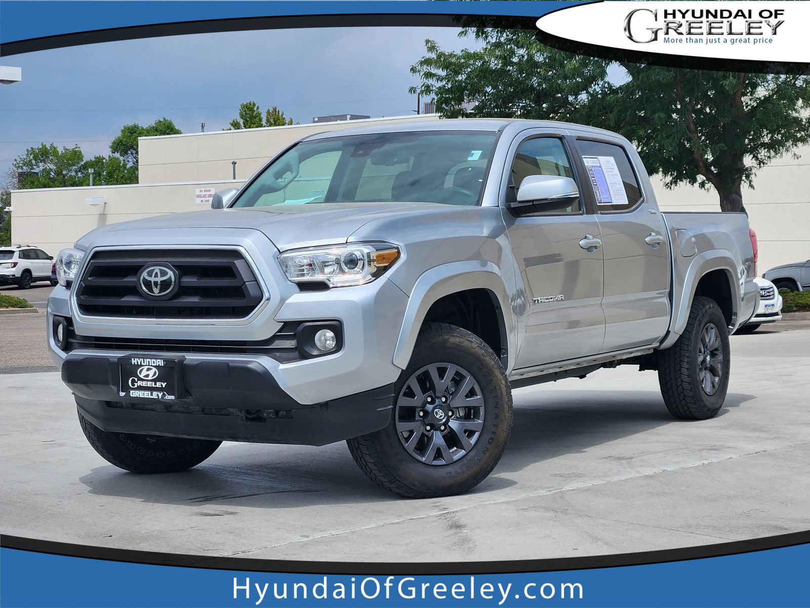 Used 2023 Toyota Tacoma SR5 w/ Technology Package AWD/4WD image 1