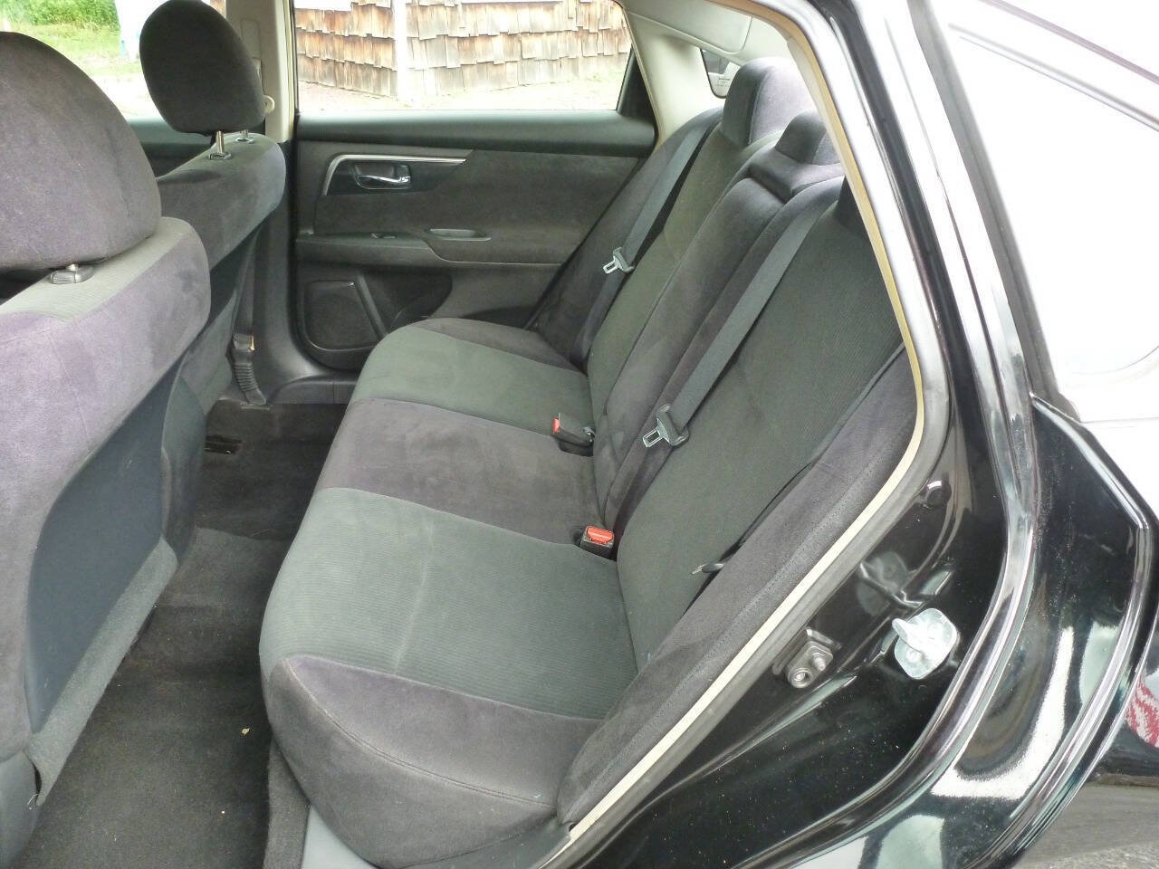 Used 2013 Nissan Altima 2.5 FWD image 20