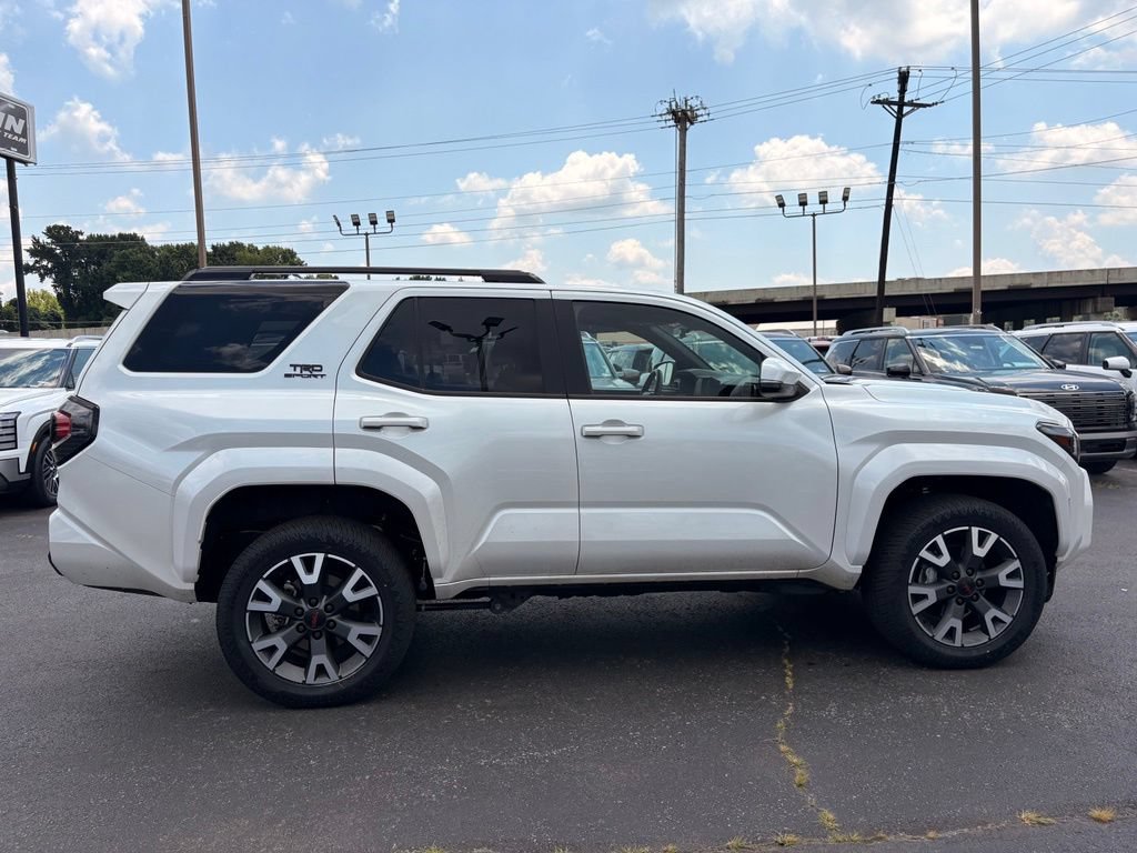 Used 2025 Toyota 4Runner TRD Sport AWD/4WD image 9