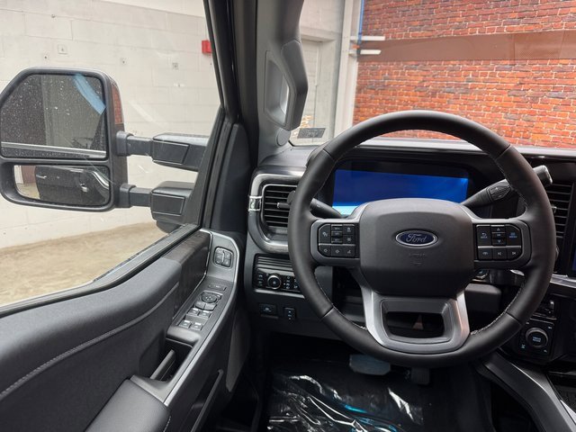 New 2025 Ford F250 Lariat w/ Lariat Ultimate Package image 13