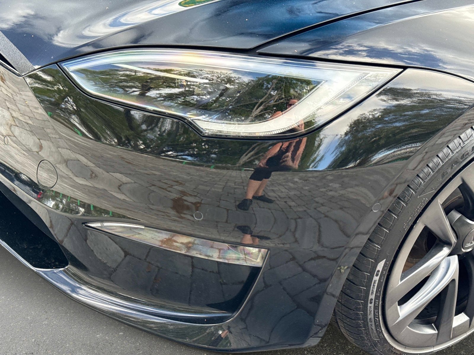 Used 2023 Tesla Model S image 10